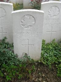 Canada Cemetery Tilloy Les Cambrai - Burrows, George Thomas